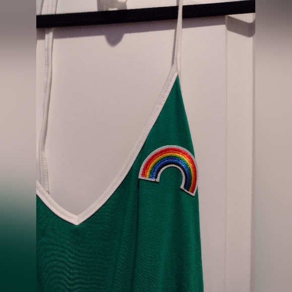 Green backless romper w/ rainbow size extra large NWOT - Picture 3 of 5